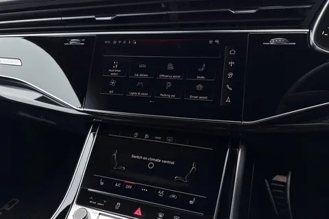 DX75TYT Audi Q8 SUV  Black Edition 50 TDI quattro 286 PS tiptronic Thumbnail #28