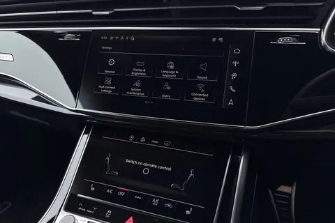 DX75TYT Audi Q8 SUV  Black Edition 50 TDI quattro 286 PS tiptronic Thumbnail #39