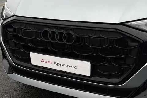 DX75TYT Audi Q8 SUV  Black Edition 50 TDI quattro 286 PS tiptronic Thumbnail #43