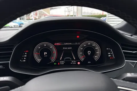 DX75TYT Audi Q8 SUV  Black Edition 50 TDI quattro 286 PS tiptronic Thumbnail #46