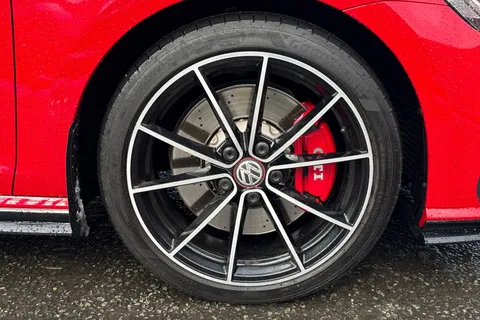 CX69ZDD Volkswagen Golf 2.0 TSI GTI TCR Hatchback 5dr Petrol DSG Euro 6 (s/s) (290 ps) Thumbnail #14