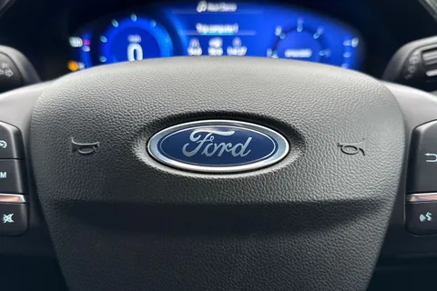 MX70UAJ Ford Focus 1.5 EcoBlue ST-Line X Euro 6 (s/s) 5dr Thumbnail #34