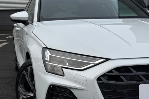  Audi A3 1.5 TFSI S line Sportback Euro 6 (s/s) 5dr Thumbnail #9