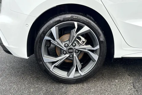  Audi A3 1.5 TFSI S line Sportback Euro 6 (s/s) 5dr Thumbnail #12