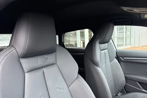  Audi A3 1.5 TFSI S line Sportback Euro 6 (s/s) 5dr Thumbnail #24