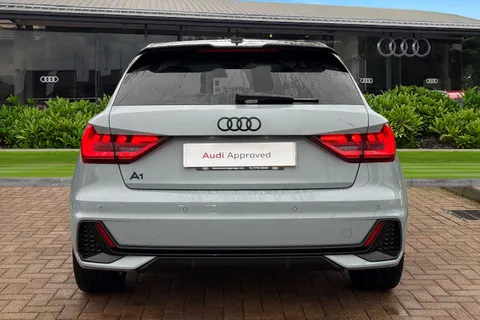 VK74ZRE Audi A1 Black Edition 25 TFSI  95 PS S tronic Thumbnail #5