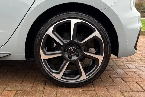 VK74ZRE Audi A1 Black Edition 25 TFSI  95 PS S tronic Thumbnail #14