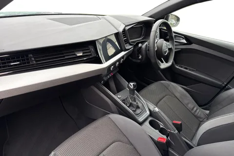 VK74ZRE Audi A1 Black Edition 25 TFSI  95 PS S tronic Thumbnail #16