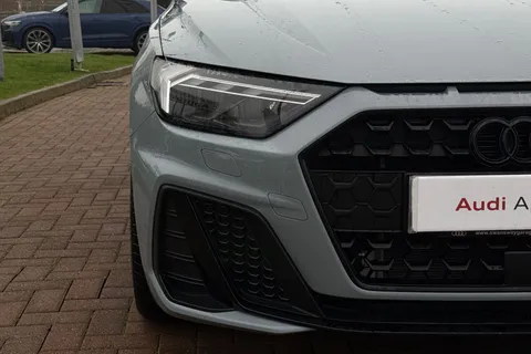 VK74ZRE Audi A1 Black Edition 25 TFSI  95 PS S tronic Thumbnail #29