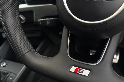 VK74ZRE Audi A1 Black Edition 25 TFSI  95 PS S tronic Thumbnail #48