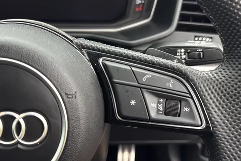 VK74ZRE Audi A1 Black Edition 25 TFSI  95 PS S tronic Thumbnail #50