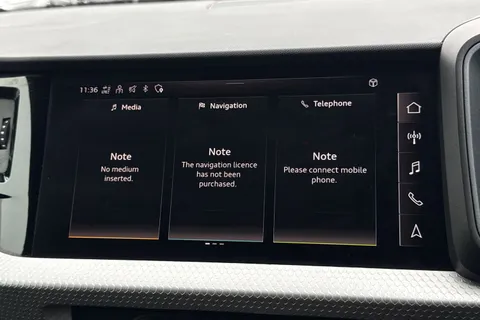 VK74ZRE Audi A1 Black Edition 25 TFSI  95 PS S tronic Thumbnail #61