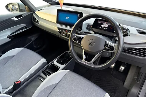 PF71KNS Volkswagen ID.3 150kW Family Pro Performance 58kWh 5dr Auto | 18'' Alloys |  Matrix LED Lig Thumbnail #14