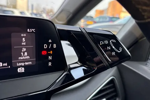 PF71KNS Volkswagen ID.3 150kW Family Pro Performance 58kWh 5dr Auto | 18'' Alloys |  Matrix LED Lig Thumbnail #23