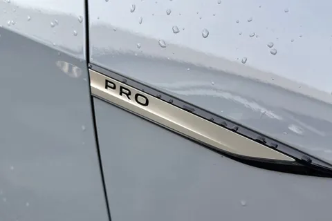 PF71KNS Volkswagen ID.3 150kW Family Pro Performance 58kWh 5dr Auto | 18'' Alloys |  Matrix LED Lig Thumbnail #26