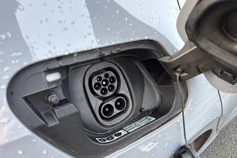 PF71KNS Volkswagen ID.3 150kW Family Pro Performance 58kWh 5dr Auto | 18'' Alloys |  Matrix LED Lig Thumbnail #28