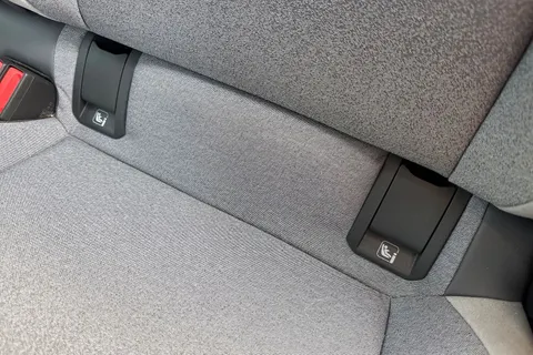 PF71KNS Volkswagen ID.3 150kW Family Pro Performance 58kWh 5dr Auto | 18'' Alloys |  Matrix LED Lig Thumbnail #30