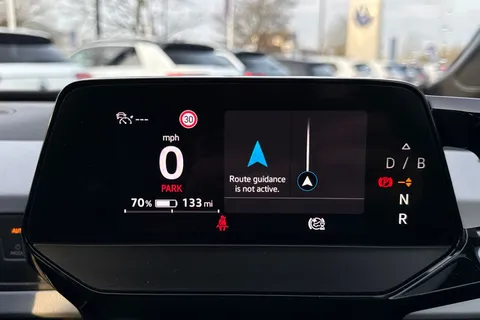 PF71KNS Volkswagen ID.3 150kW Family Pro Performance 58kWh 5dr Auto | 18'' Alloys |  Matrix LED Lig Thumbnail #39