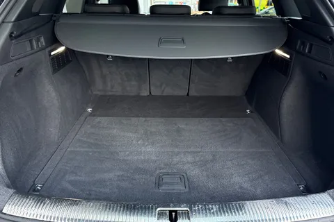 BV23VCL Audi Q5 2.0 TDI 40 S line S Tronic quattro Euro 6 (s/s) 5dr Thumbnail #8