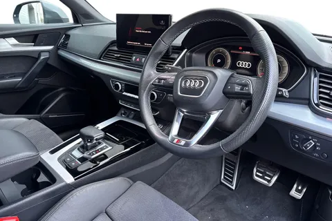 BV23VCL Audi Q5 2.0 TDI 40 S line S Tronic quattro Euro 6 (s/s) 5dr Thumbnail #15