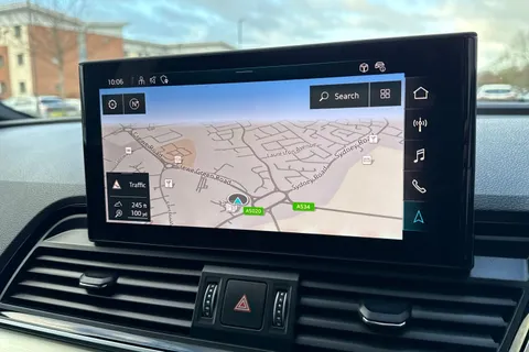 BV23VCL Audi Q5 2.0 TDI 40 S line S Tronic quattro Euro 6 (s/s) 5dr Thumbnail #18