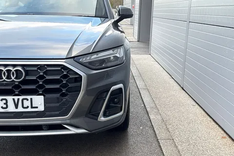 BV23VCL Audi Q5 2.0 TDI 40 S line S Tronic quattro Euro 6 (s/s) 5dr Thumbnail #27