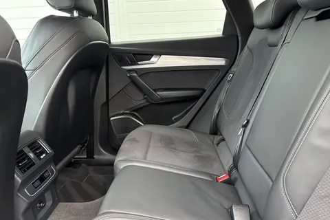 BV23VCL Audi Q5 2.0 TDI 40 S line S Tronic quattro Euro 6 (s/s) 5dr Thumbnail #36