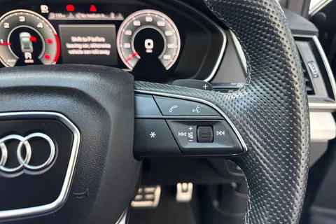 BV23VCL Audi Q5 2.0 TDI 40 S line S Tronic quattro Euro 6 (s/s) 5dr Thumbnail #56