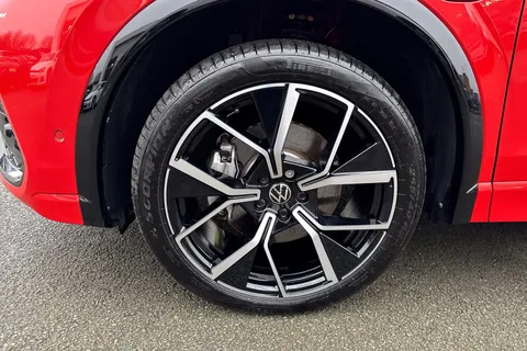 ISZ7266 Volkswagen Tiguan 1.5 TSI 272 eHybrid R-Line 5dr DSG | Heated Seats | ACC | NAV Thumbnail #14