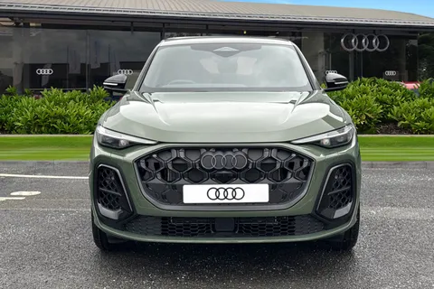  Audi Q5 2.0 TDI Edition 1 Sportback S Tronic quattro Euro 6 (s/s) 5dr Thumbnail #6