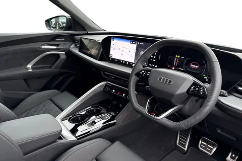  Audi Q5 2.0 TDI Edition 1 Sportback S Tronic quattro Euro 6 (s/s) 5dr Thumbnail #14