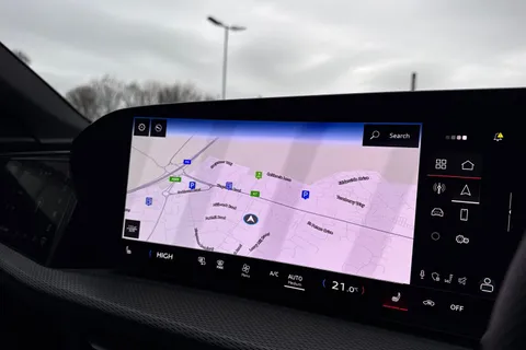  Audi Q5 2.0 TDI Edition 1 Sportback S Tronic quattro Euro 6 (s/s) 5dr Thumbnail #17