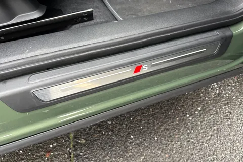  Audi Q5 2.0 TDI Edition 1 Sportback S Tronic quattro Euro 6 (s/s) 5dr Thumbnail #44