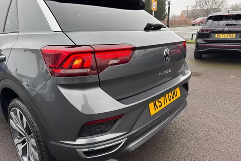 KS71GDU Volkswagen T-Roc 2.0 TDI EVO R-Line 5dr DSG Thumbnail #9