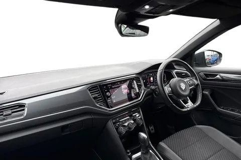 KS71GDU Volkswagen T-Roc 2.0 TDI EVO R-Line 5dr DSG Thumbnail #16