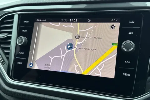 KS71GDU Volkswagen T-Roc 2.0 TDI EVO R-Line 5dr DSG Thumbnail #18