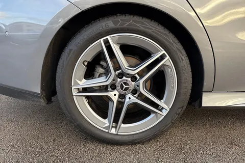 FH24DSO Mercedes-Benz Cla Class 1.3 CLA180h MHEV AMG Line (Executive) Coupe 7G-DCT Euro 6 (s/s) 4dr Thumbnail #11