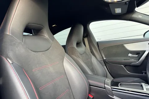 FH24DSO Mercedes-Benz Cla Class 1.3 CLA180h MHEV AMG Line (Executive) Coupe 7G-DCT Euro 6 (s/s) 4dr Thumbnail #25