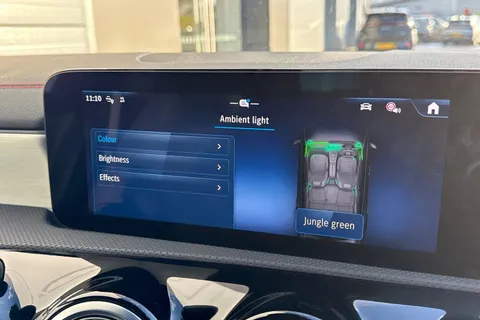 FH24DSO Mercedes-Benz Cla Class 1.3 CLA180h MHEV AMG Line (Executive) Coupe 7G-DCT Euro 6 (s/s) 4dr Thumbnail #48