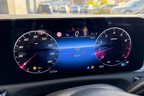 FH24DSO Mercedes-Benz Cla Class 1.3 CLA180h MHEV AMG Line (Executive) Coupe 7G-DCT Euro 6 (s/s) 4dr Thumbnail #57