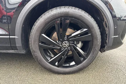 DC25TMY Volkswagen T-Roc 1.5 TSI Black Edition 5dr DSG | Sat Nav | Matrix Automatic  Lights Thumbnail #10