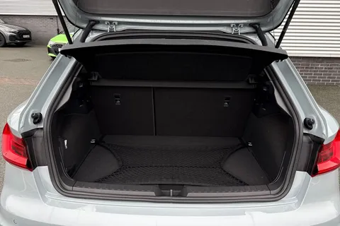  Audi A1 1.0 TFSI 25 Black Edition Sportback S Tronic Euro 6 (s/s) 5dr Thumbnail #7