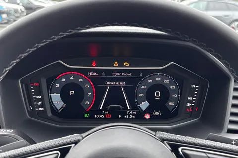  Audi A1 1.0 TFSI 25 Black Edition Sportback S Tronic Euro 6 (s/s) 5dr Thumbnail #32