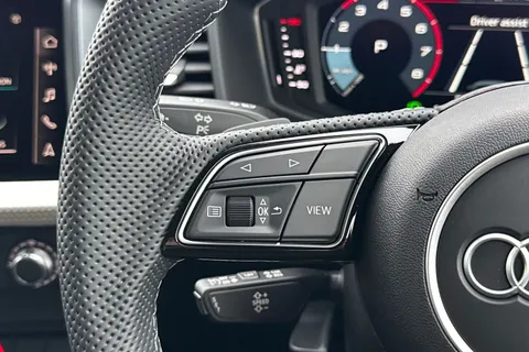  Audi A1 1.0 TFSI 25 Black Edition Sportback S Tronic Euro 6 (s/s) 5dr Thumbnail #34