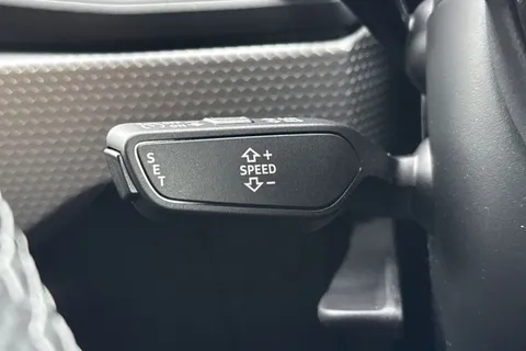  Audi A1 1.0 TFSI 25 Black Edition Sportback S Tronic Euro 6 (s/s) 5dr Thumbnail #35