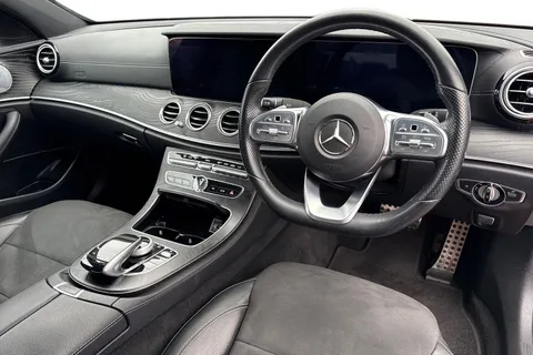 KJ19HCG Mercedes-Benz E Class 2.9 E400d AMG Line G-Tronic+ 4MATIC Euro 6 (s/s) 4dr Thumbnail #17
