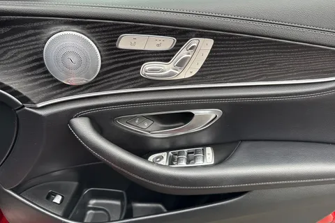 KJ19HCG Mercedes-Benz E Class 2.9 E400d AMG Line G-Tronic+ 4MATIC Euro 6 (s/s) 4dr Thumbnail #20