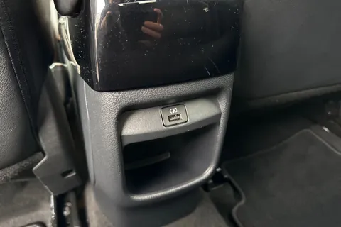 DX72YWR Nissan Juke 1.6 Premiere Edition Auto Euro 6 5dr Thumbnail #36