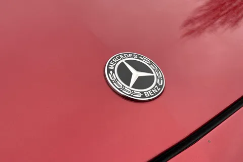 KJ19HCG Mercedes-Benz E Class 2.9 E400d AMG Line G-Tronic+ 4MATIC Euro 6 (s/s) 4dr Thumbnail #34