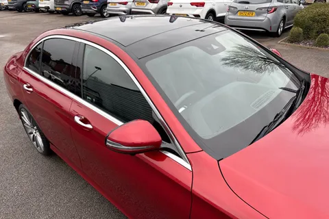 KJ19HCG Mercedes-Benz E Class 2.9 E400d AMG Line G-Tronic+ 4MATIC Euro 6 (s/s) 4dr Thumbnail #35